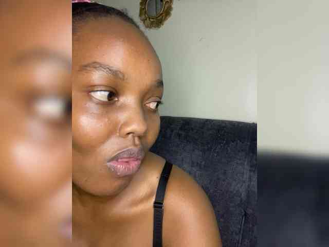 Curvy-maxy9 Curvy-maxy9