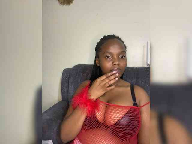 Curvy-maxy9 Curvy-maxy9