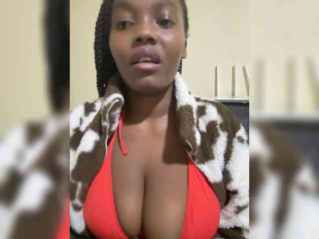 Curvy-maxy9 Curvy-maxy9