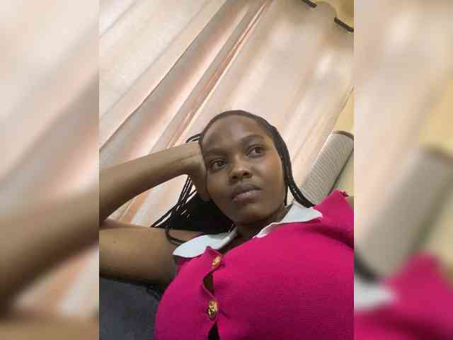 Curvy-maxy9 Curvy-maxy9