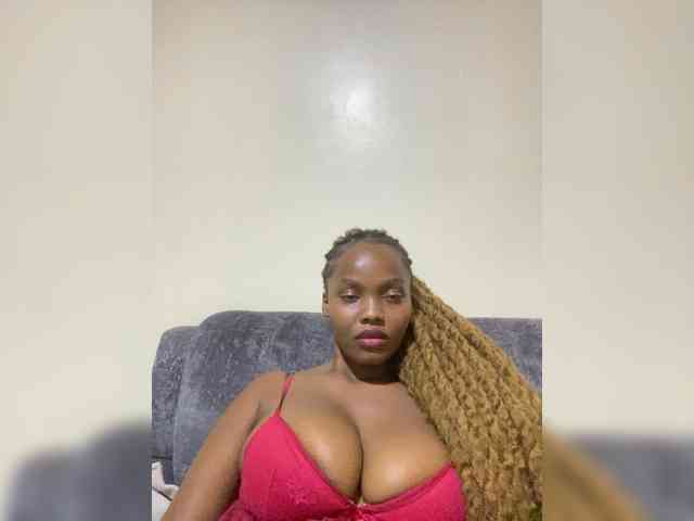 Curvy-maxy9 Curvy-maxy9