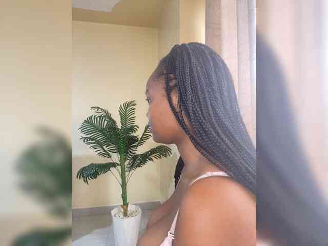 Curvy-maxy9 Curvy-maxy9