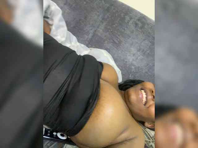 Curvy-maxy9 Curvy-maxy9