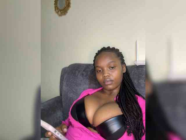 Curvy-maxy9 Curvy-maxy9