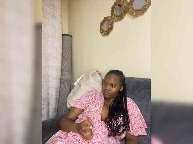 Curvy-maxy9 Curvy-maxy9