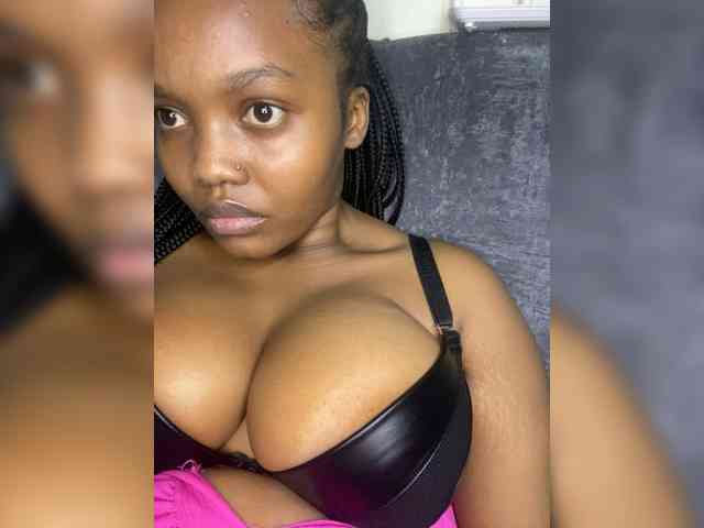 Curvy-maxy9 Curvy-maxy9