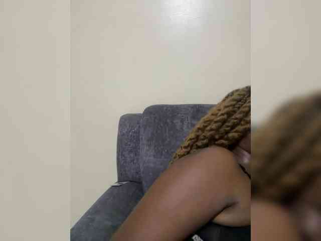 Curvy-maxy9 Curvy-maxy9