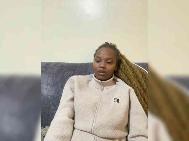 Curvy-maxy9 Curvy-maxy9