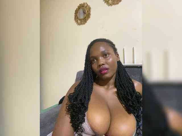 Curvy-maxy9 Curvy-maxy9