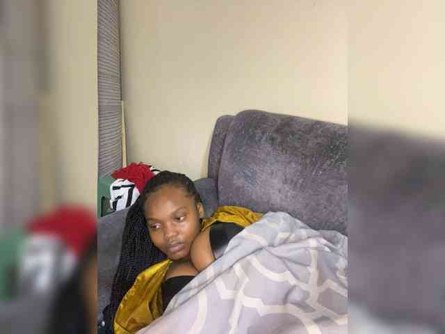 Curvy-maxy9 Curvy-maxy9