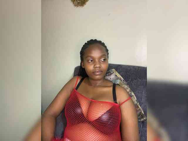 Curvy-maxy9 Curvy-maxy9