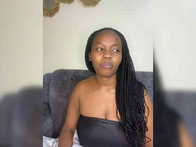 Curvy-maxy9 Curvy-maxy9