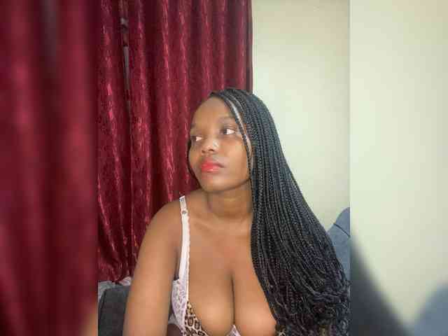 Curvy-maxy9 Curvy-maxy9