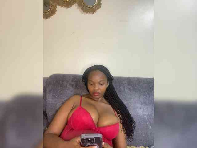 Curvy-maxy9 Curvy-maxy9