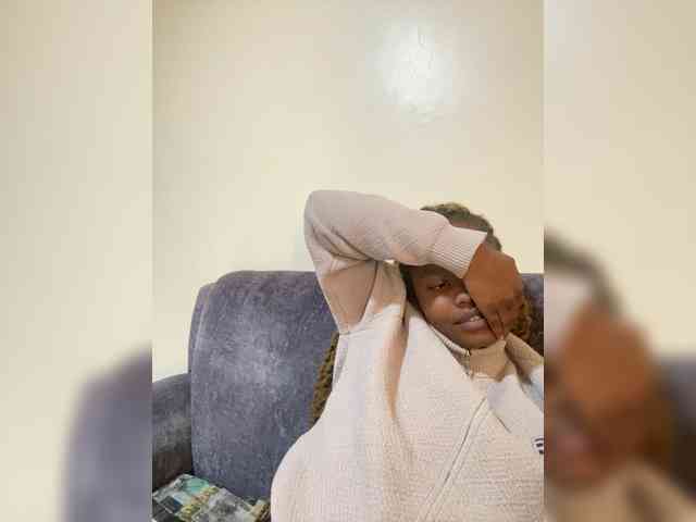 Curvy-maxy9 Curvy-maxy9