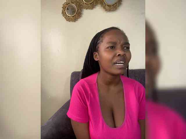 Curvy-maxy9 Curvy-maxy9