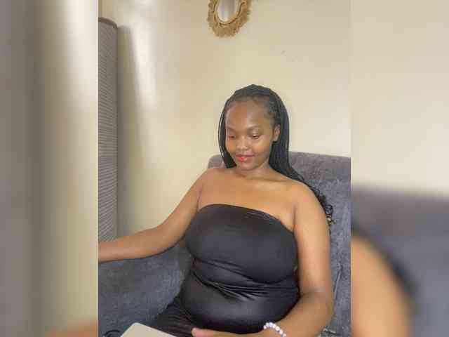 Curvy-maxy9 Curvy-maxy9