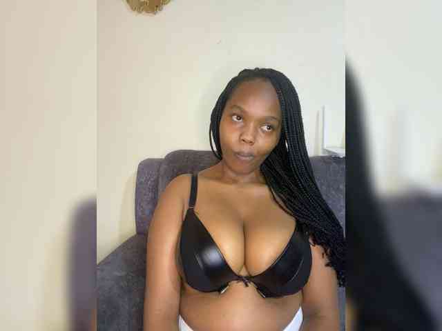 Curvy-maxy9 Curvy-maxy9