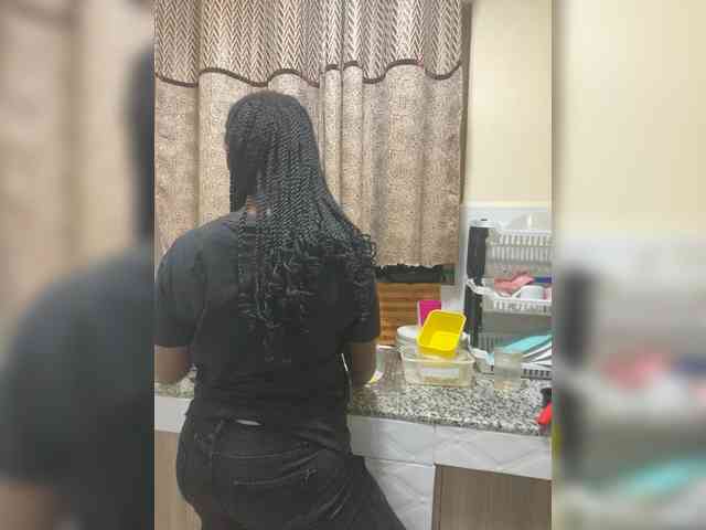 Curvy-maxy9 Curvy-maxy9