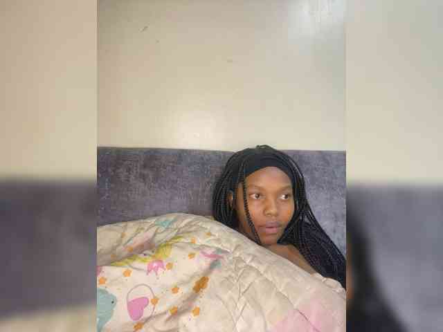 Curvy-maxy9 Curvy-maxy9