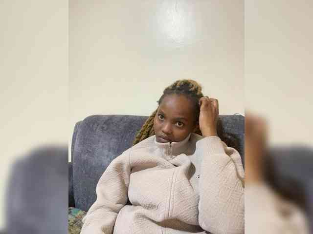 Curvy-maxy9 Curvy-maxy9