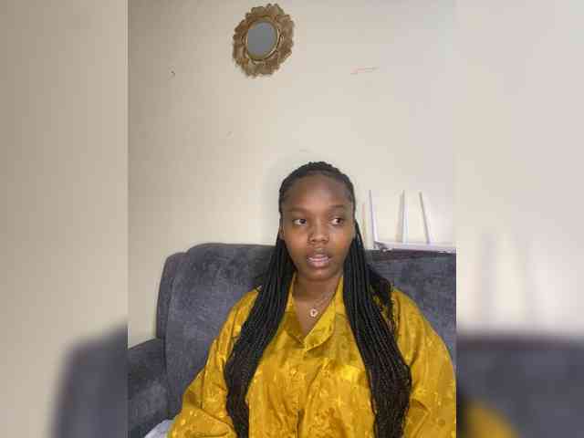 Curvy-maxy9 Curvy-maxy9