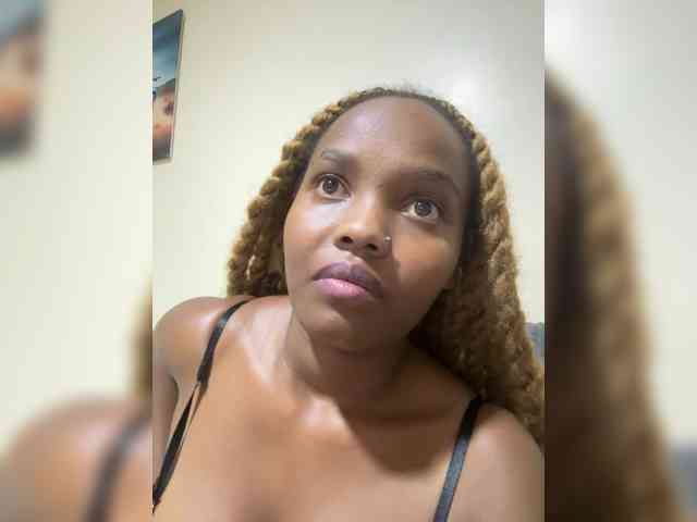 Curvy-maxy9 Curvy-maxy9