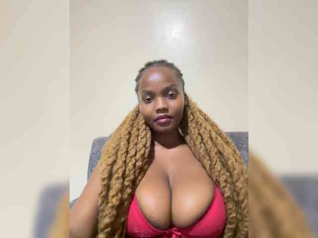 Curvy-maxy9 Curvy-maxy9