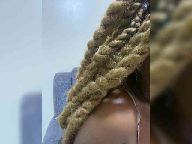 Curvy-maxy9 Curvy-maxy9