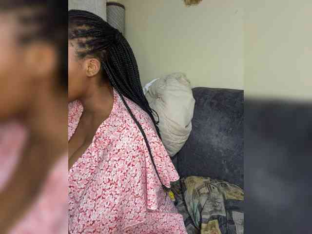 Curvy-maxy9 Curvy-maxy9