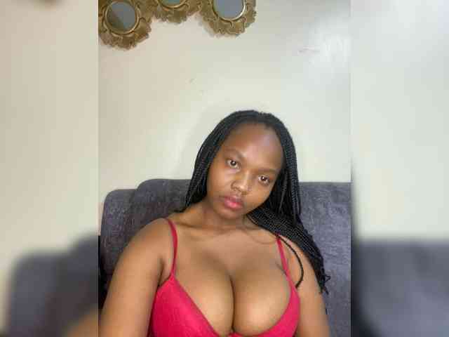 Curvy-maxy9 Curvy-maxy9