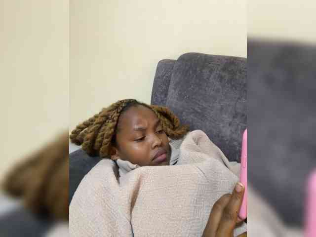 Curvy-maxy9 Curvy-maxy9