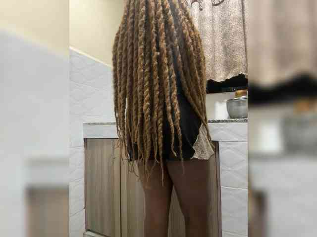 Curvy-maxy9 Curvy-maxy9