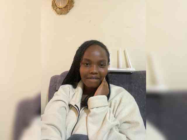 Curvy-maxy9 Curvy-maxy9