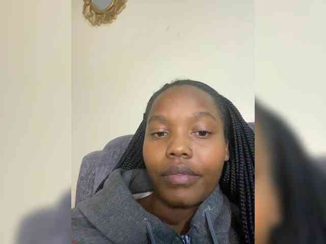 Curvy-maxy9 Curvy-maxy9