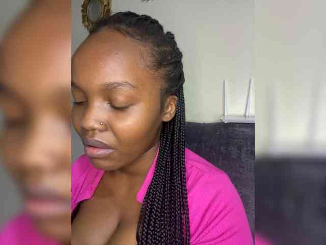 Curvy-maxy9 Curvy-maxy9