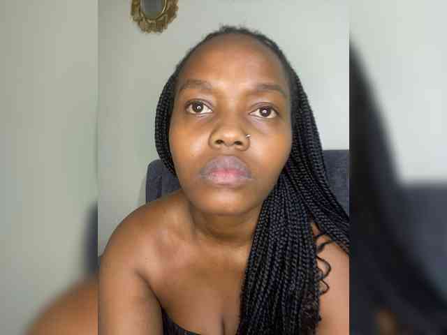 Curvy-maxy9 Curvy-maxy9