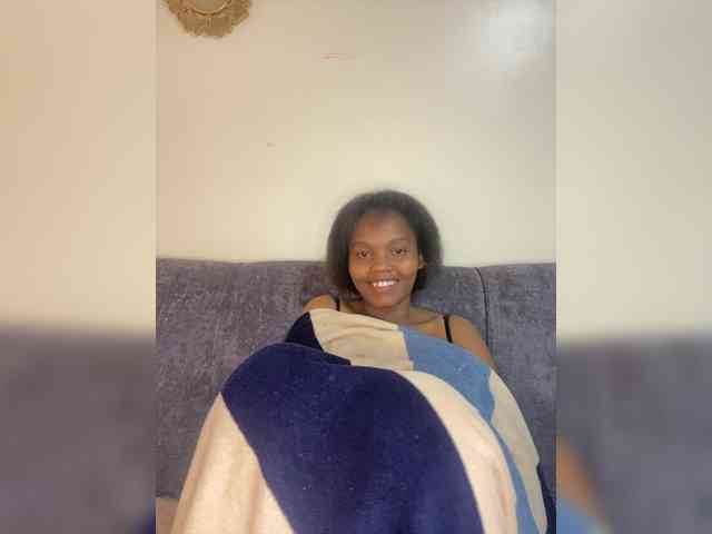 Curvy-maxy9 Curvy-maxy9