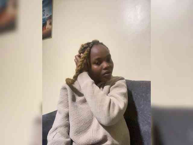 Curvy-maxy9 Curvy-maxy9