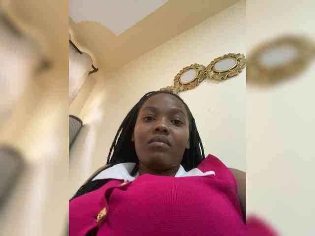 Curvy-maxy9 Curvy-maxy9