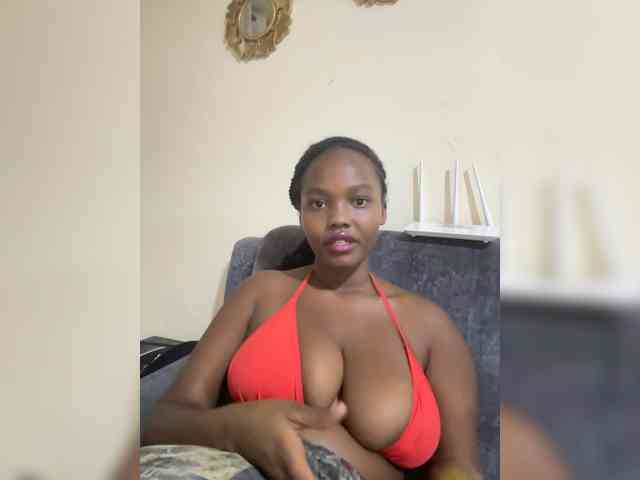 Curvy-maxy9 Curvy-maxy9