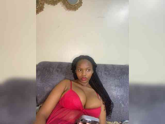 Curvy-maxy9 Curvy-maxy9