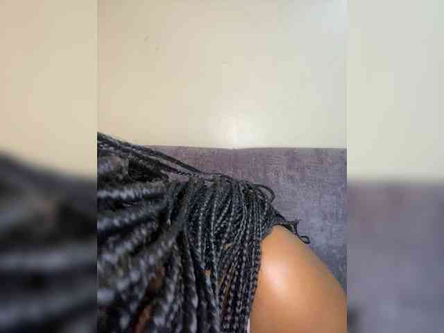 Curvy-maxy9 Curvy-maxy9