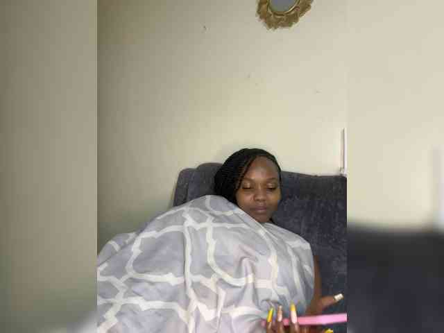 Curvy-maxy9 Curvy-maxy9