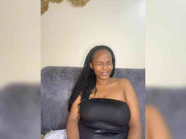 Curvy-maxy9 Curvy-maxy9