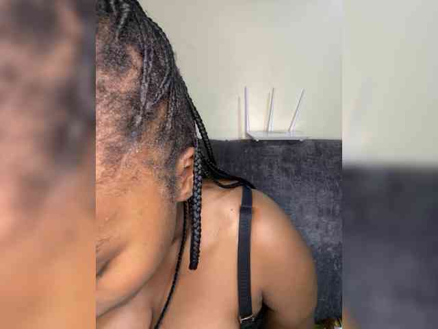 Curvy-maxy9 Curvy-maxy9