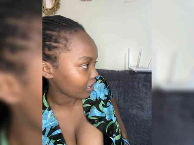 Curvy-maxy9 Curvy-maxy9