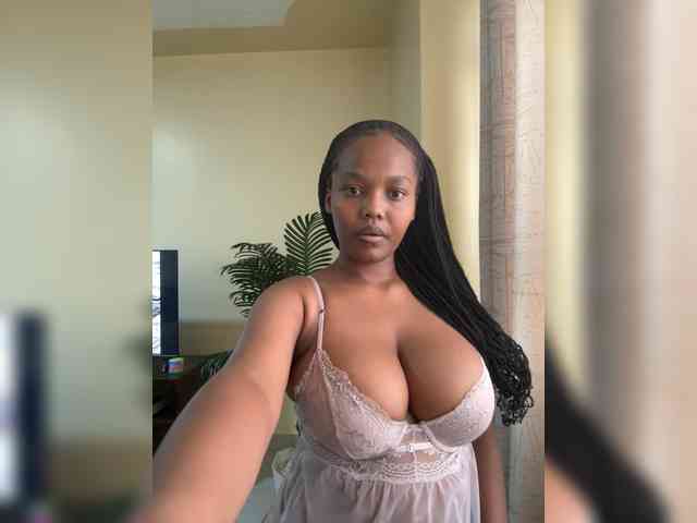 Curvy-maxy9 Curvy-maxy9