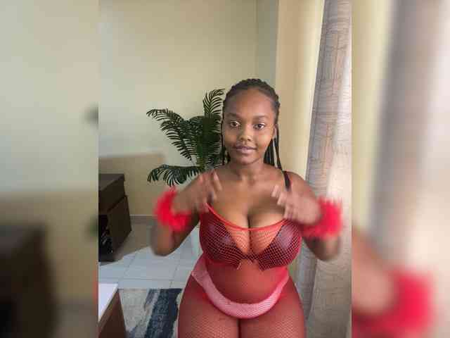 Curvy-maxy9 Curvy-maxy9