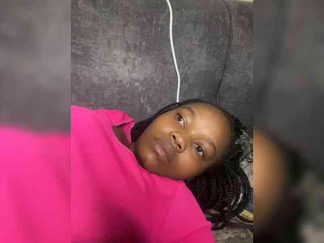 Curvy-maxy9 Curvy-maxy9